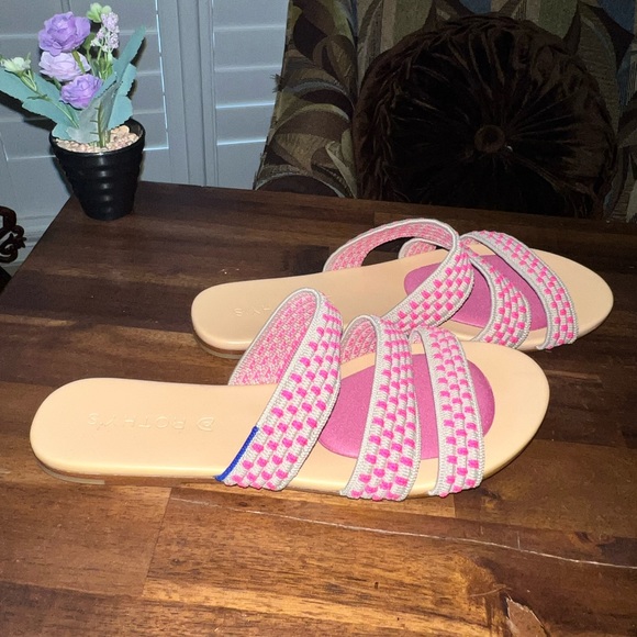 Rothy’s Triple Band Sandals in Hot Pink Size 7 EUC - Picture 3 of 5